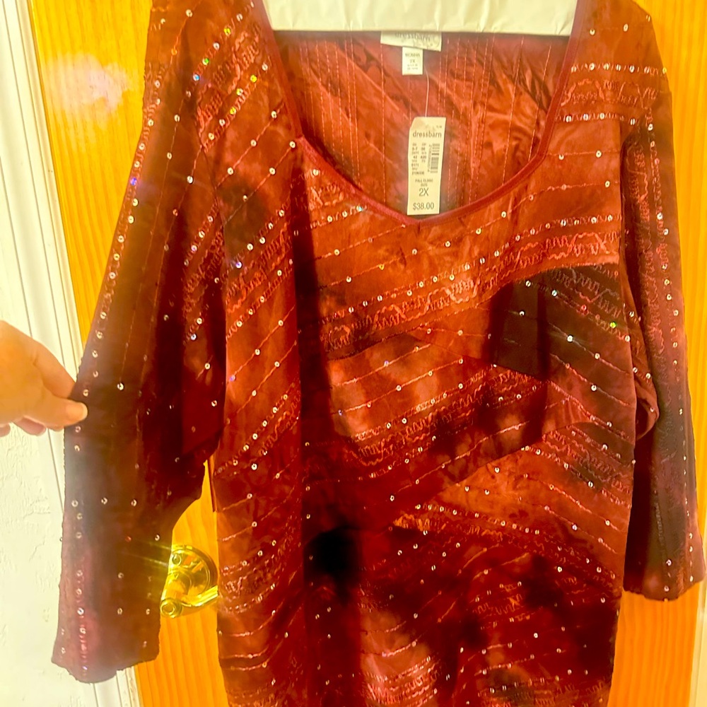 Sequined top perfect for a party, holidays or if you just like to sparkle.